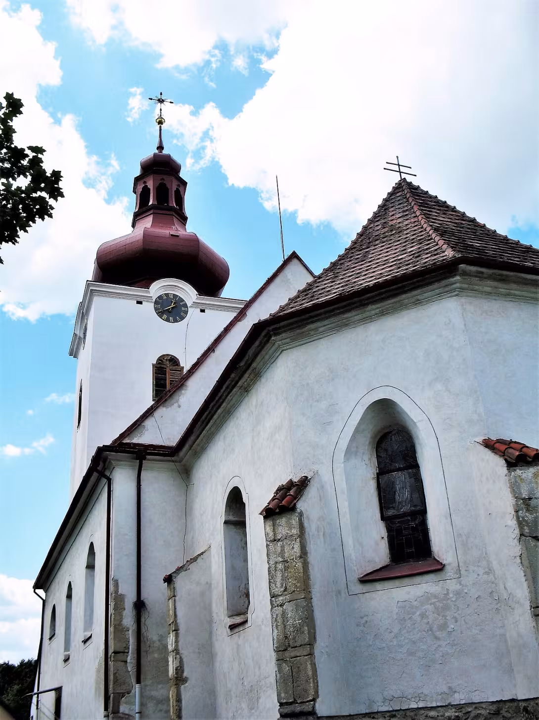 Dnešní pohled – kostel svaté Maří Magdalény (Červená Řečice)