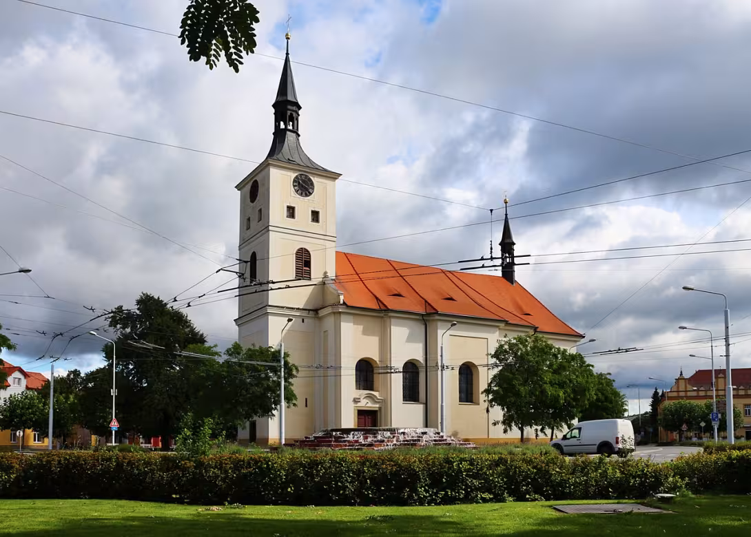 Dnešní pohled – kostel svaté Maří Magdalény v Lázních Bohdaneč