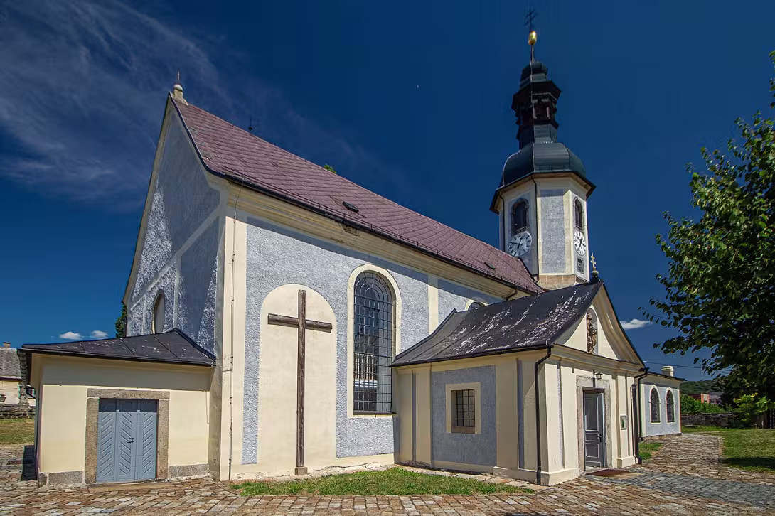 Dnešní pohled – kostel svatého Bartoloměje ve Velkém Šenově