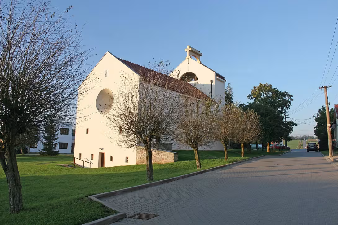 Dnešní pohled – kostel svatého Ducha (Šumná)