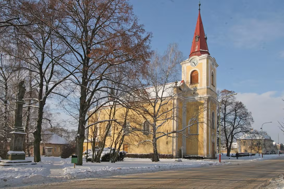 Dnešní pohled – kostel svatého Jakuba (Chroustovice)
