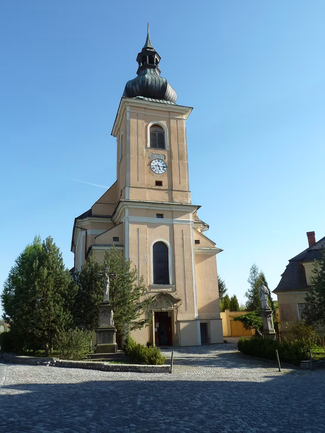 Dnešný pohľad – kostel svatého Jakuba Staršího (Velký Újezd)