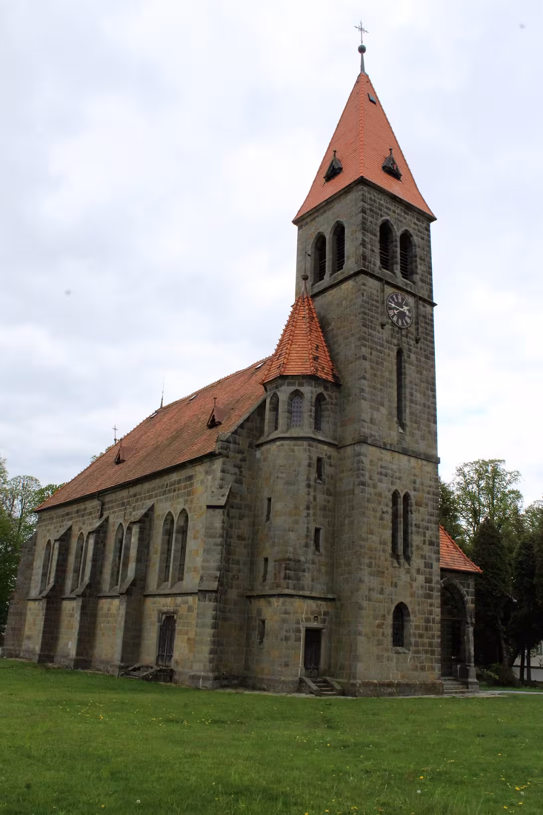 Dnešní pohled – kostel svatého Jana Křtitele (Damníkov)