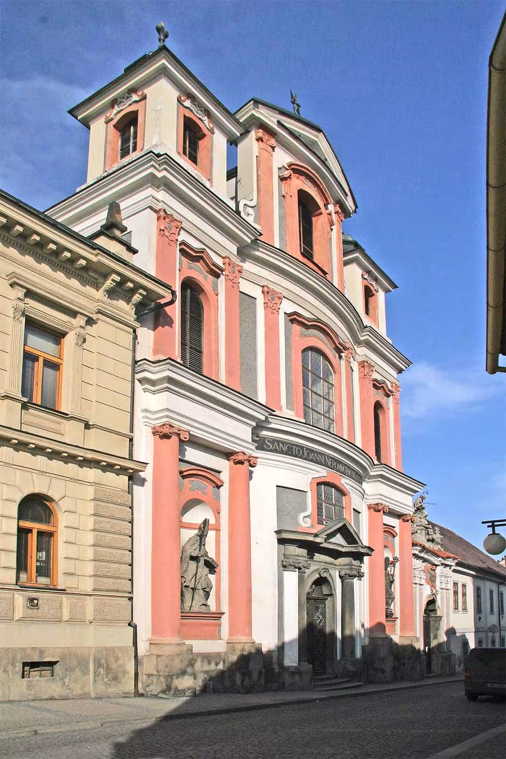 Dnešní pohled – kostel svatého Jana Nepomuckého v Kutné Hoře