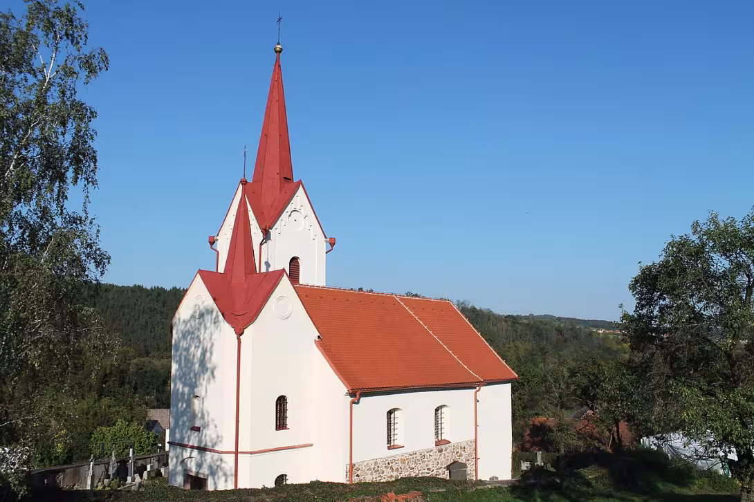 Dnešní pohled – kostel svatého Jiljí (Újezd u Tišnova)