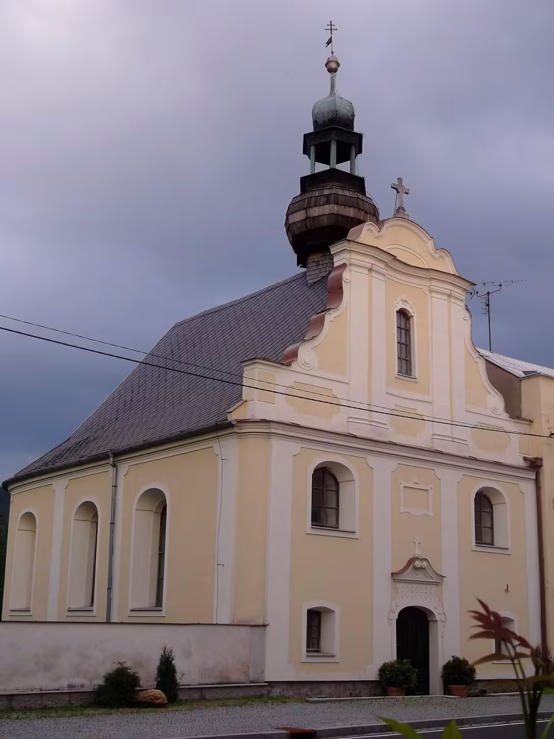 Today's view – kostel svatého Kříže (Zlaté Hory)