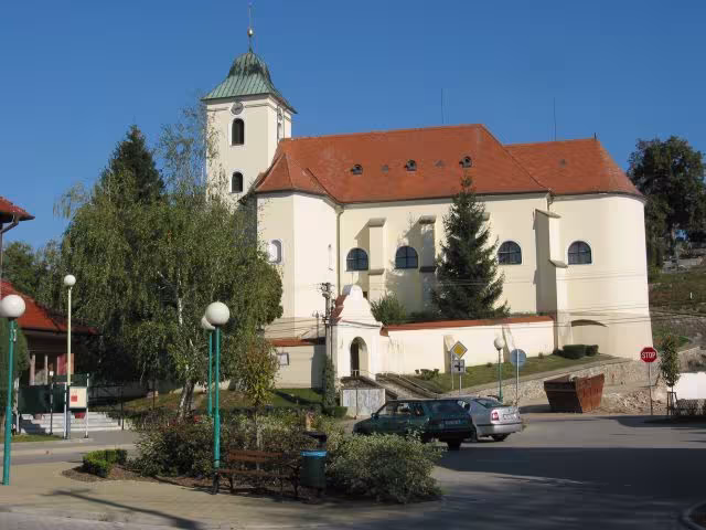 Dnešní pohled – kostel svatého Martina (Dambořice)