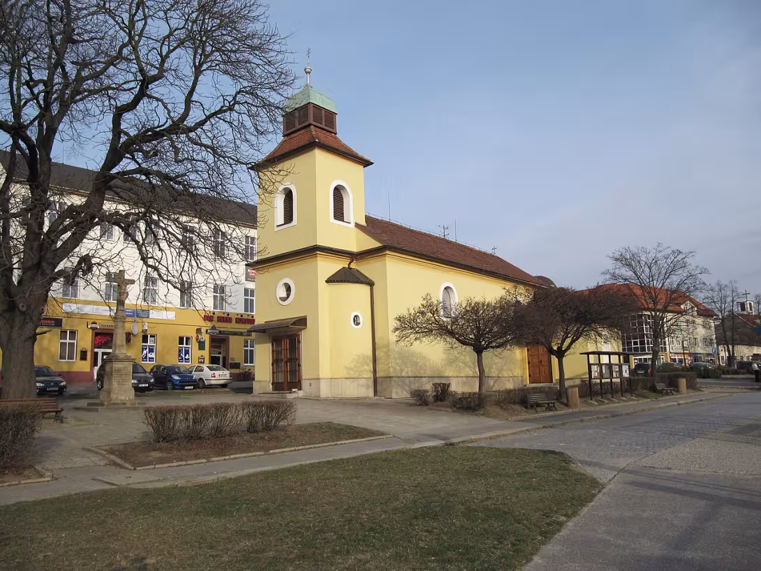 Dnešní pohled – kostel svatého Michaela archanděla (Otrokovice)
