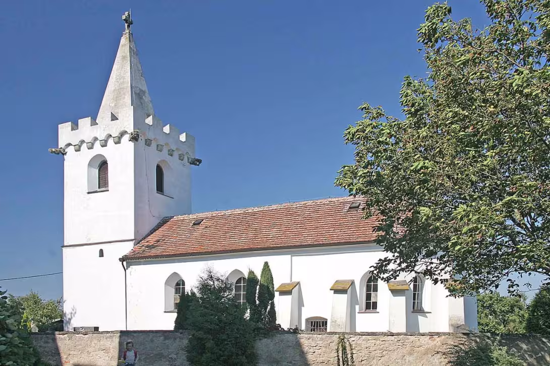Dnešní pohled – kostel svatého Mikuláše (Stolany)
