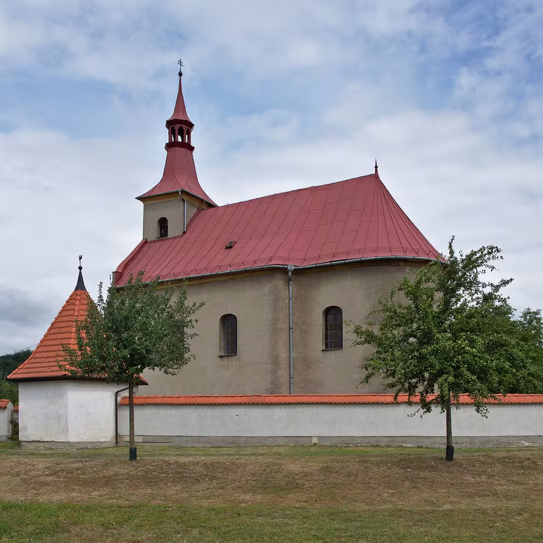 Dnešní pohled – kostel svatého Urbana (Nejdek)