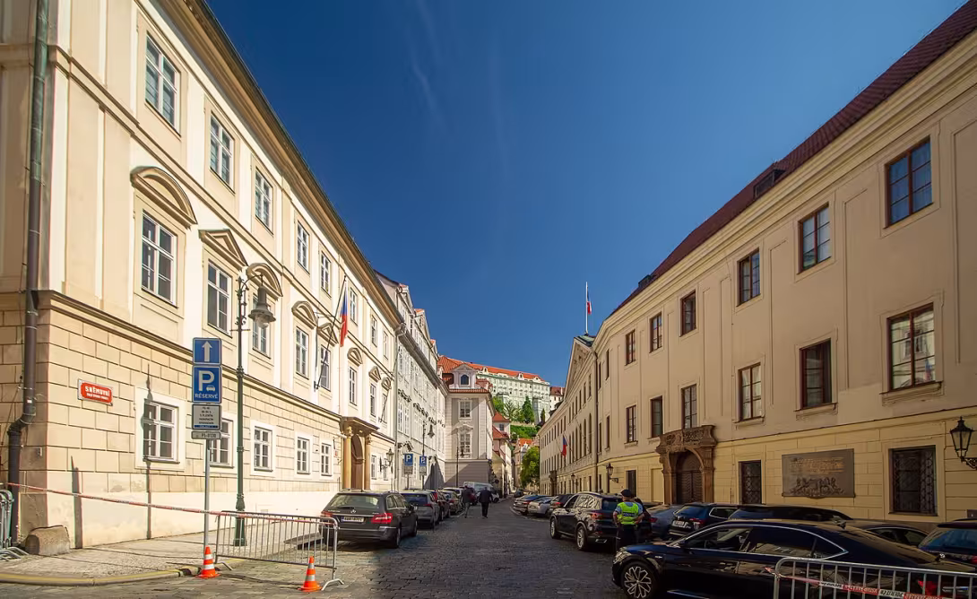Dnešní pohled – Sněmovní