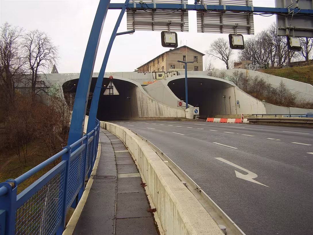Heutige Ansicht – Strahovský tunel
