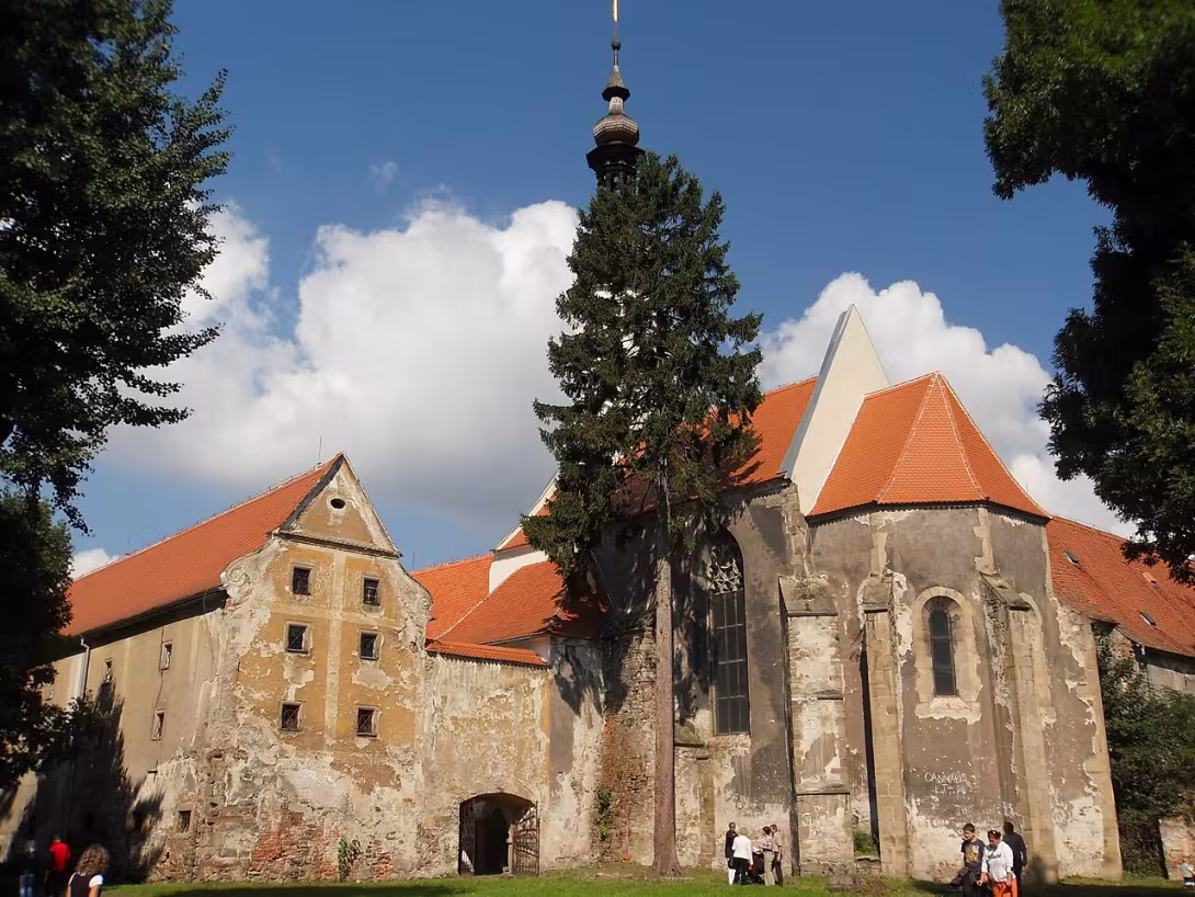 Heutige Ansicht – Klášter Oslavany