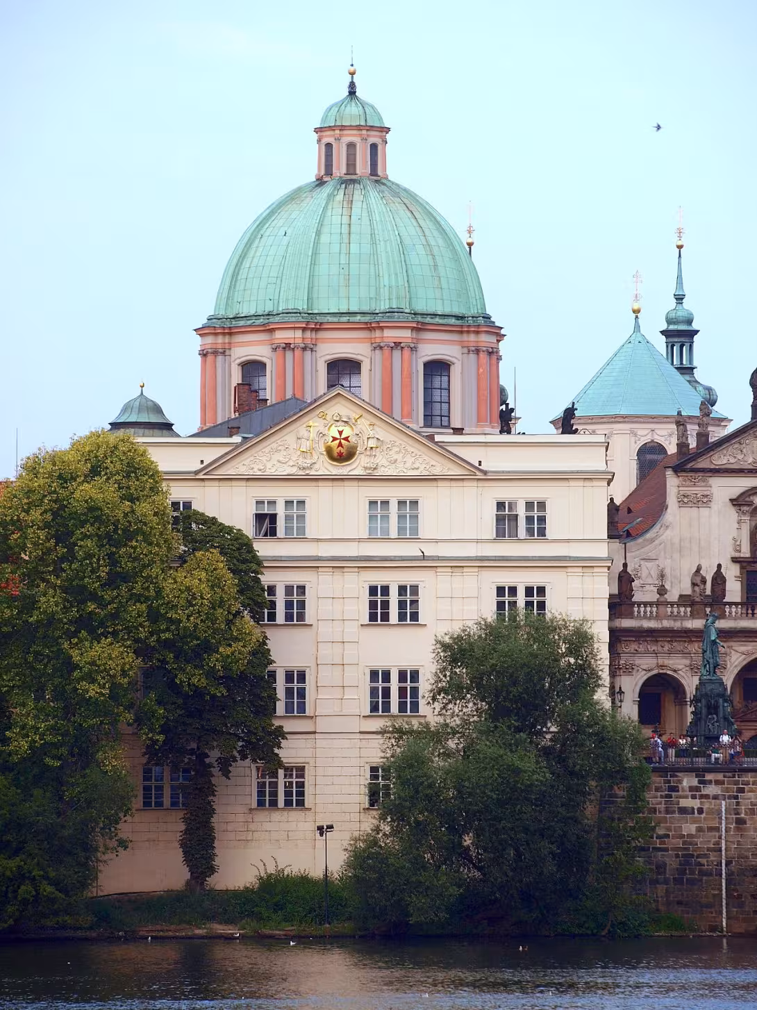 Today's view – Klášter křižovníků s červenou hvězdou na Starém Městě v Praze