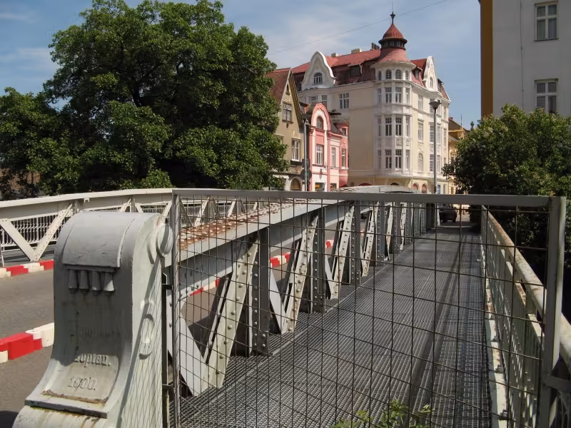 Dnešní pohled – most Opavské ulice přes Opavu v Krnově