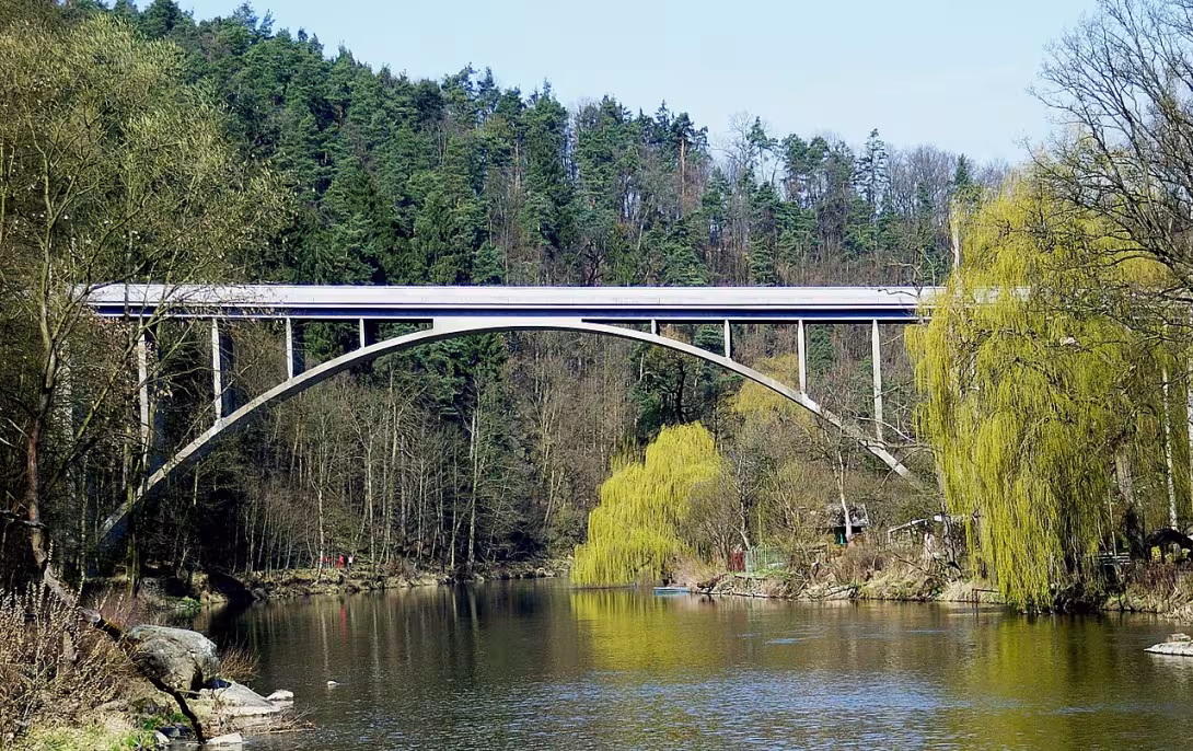 Dnešní pohled – Švehlův most