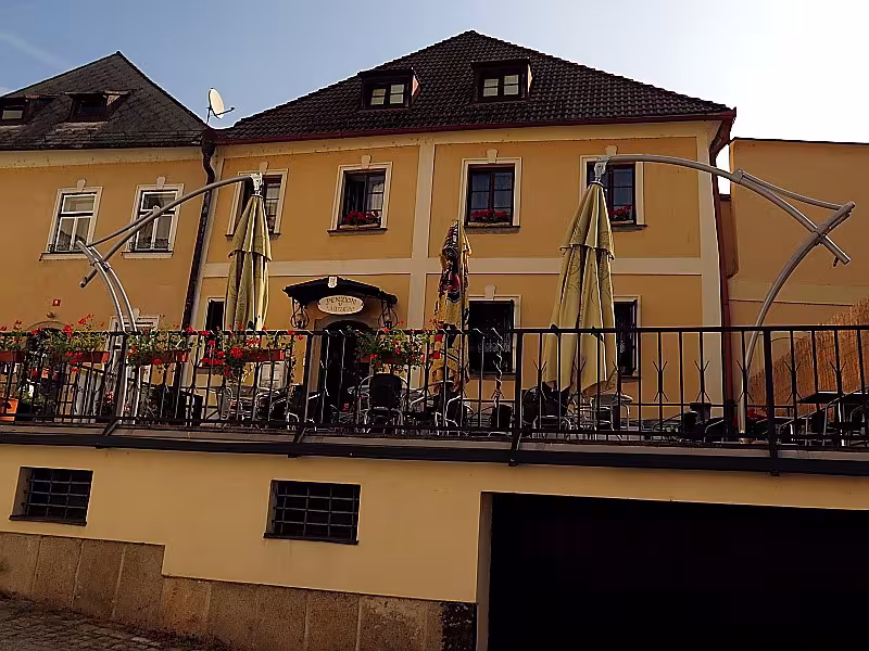 Balbínovo náměstí 17