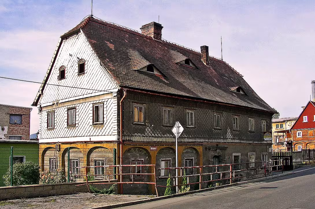 Bratislavská 989