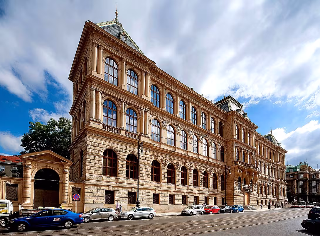 Budova Uměleckoprůmyslového musea v Praze