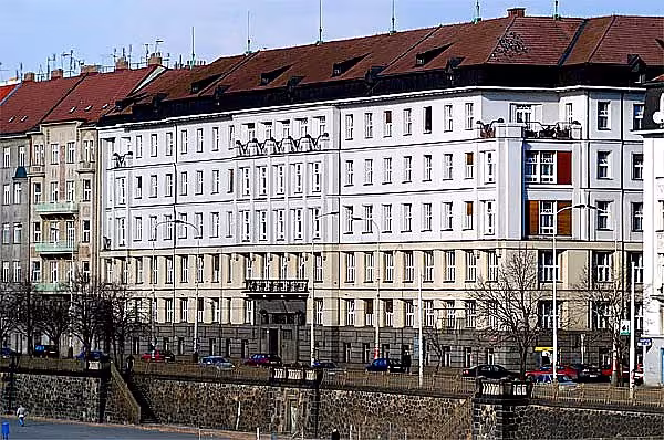 Budova Všeobecného penzijního ústavu