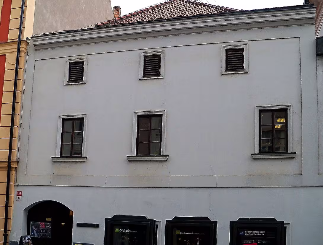 Dr. Stejskala 17