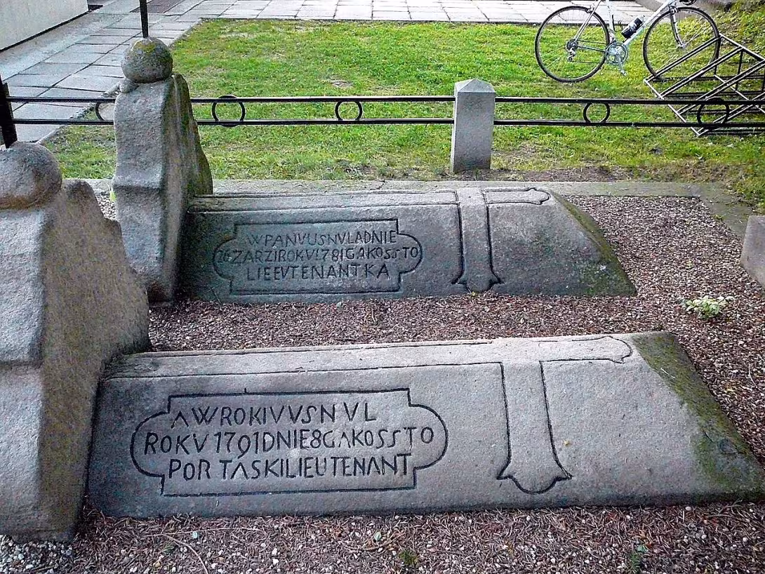 Dva hroby portášů