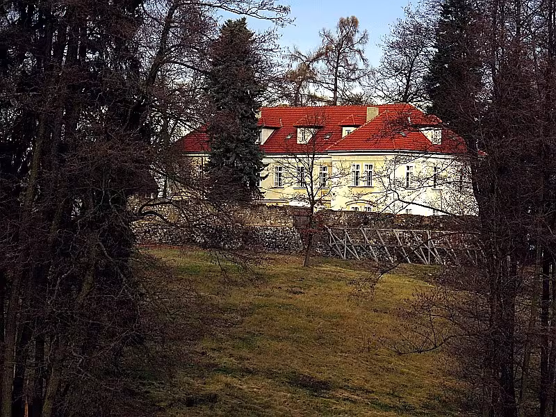 Nebřenice