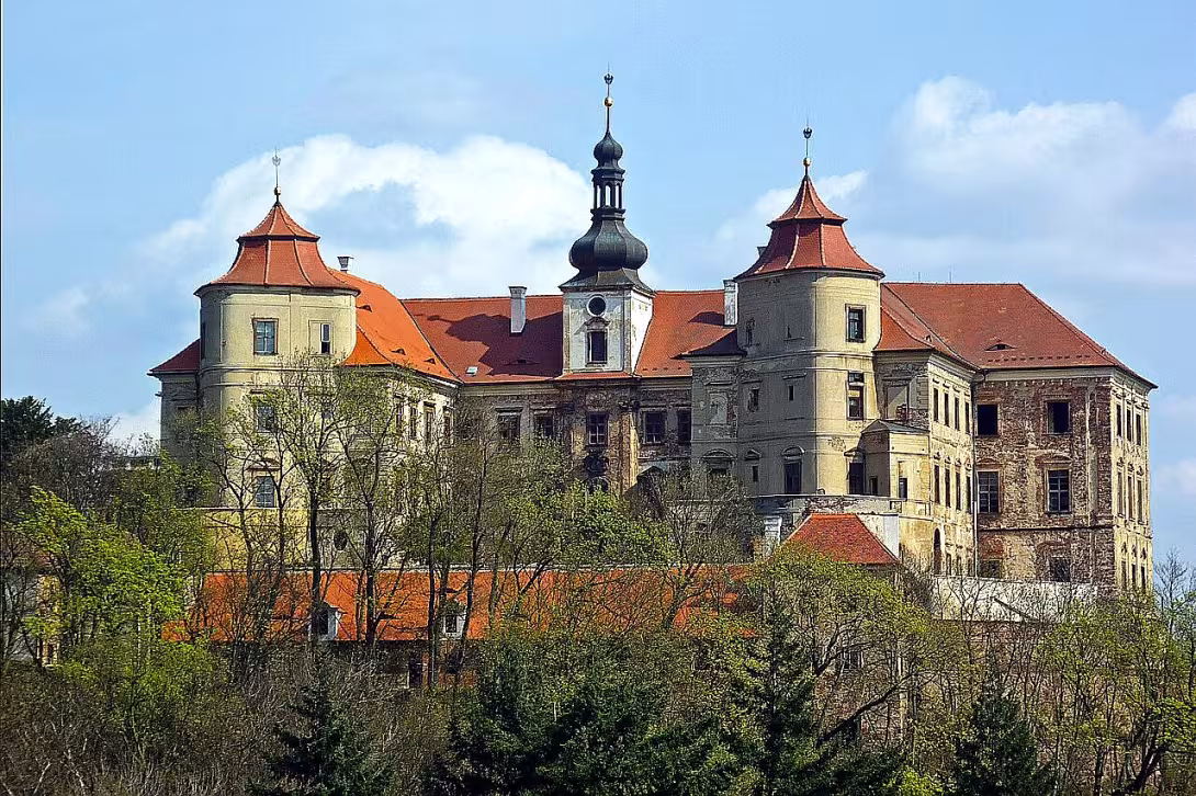Zámek Jezeří