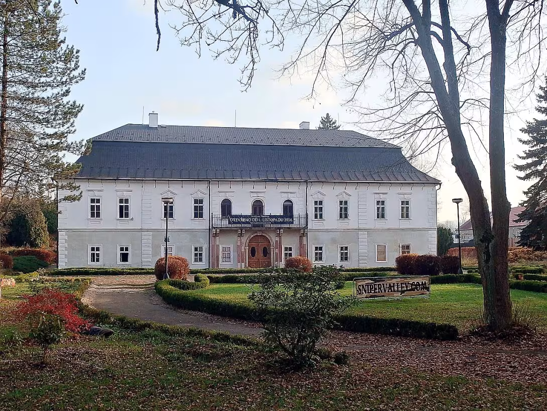 Zámek Vlčice