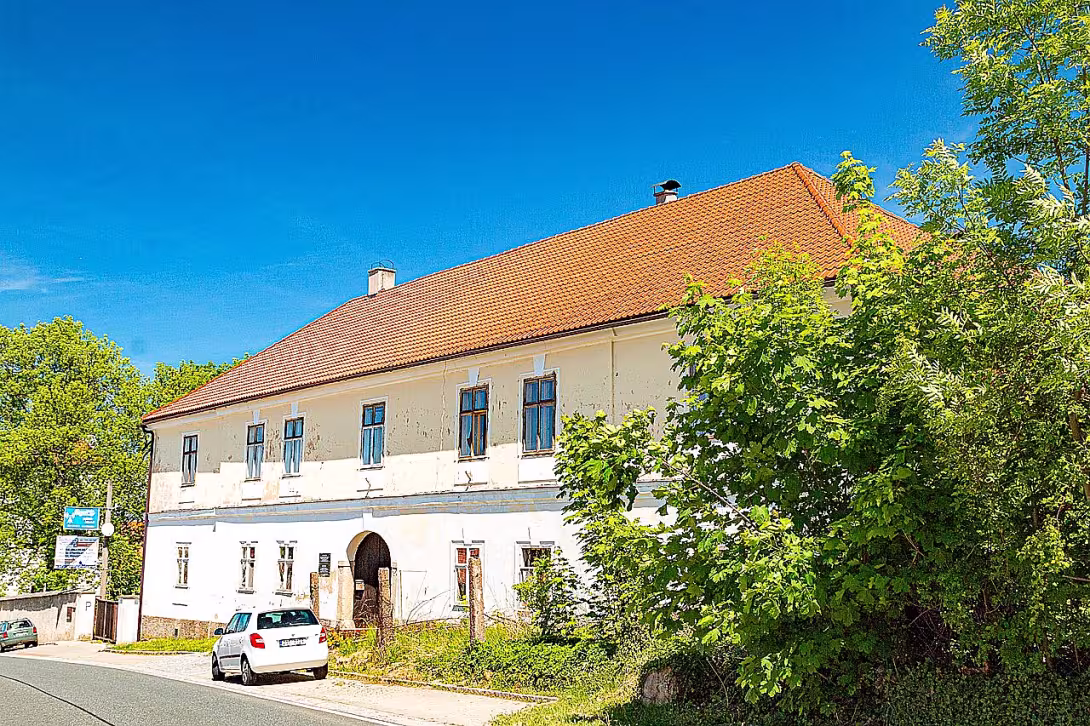 starý zámek Golčův Jeníkov