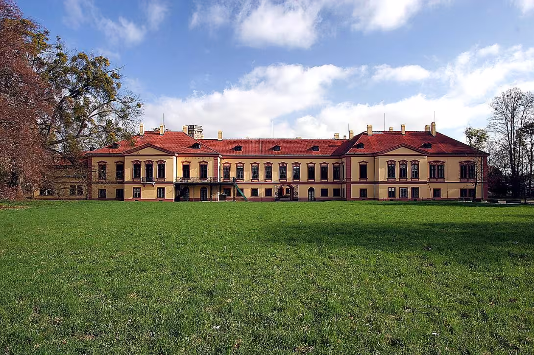 zámek Heřmanův Městec