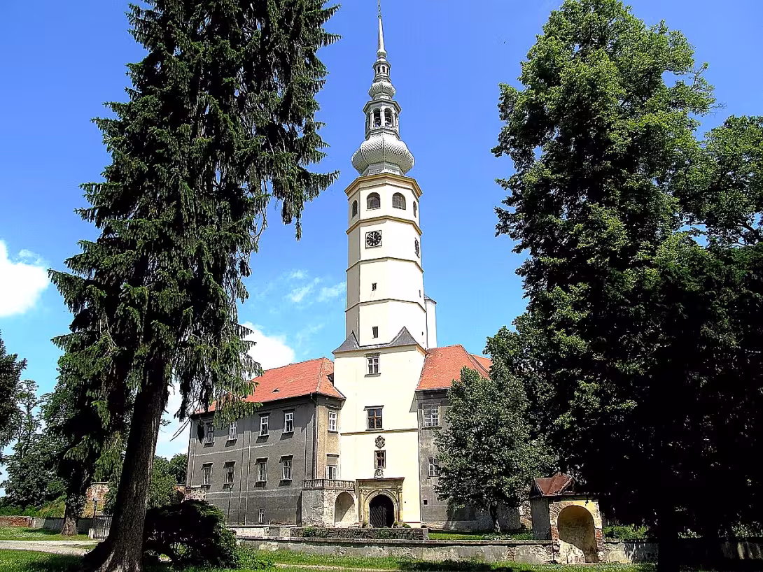 zámek Tovačov