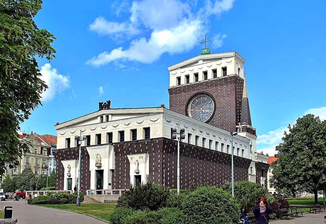 Kostel Nejsvětějšího Srdce Páně v Praze
