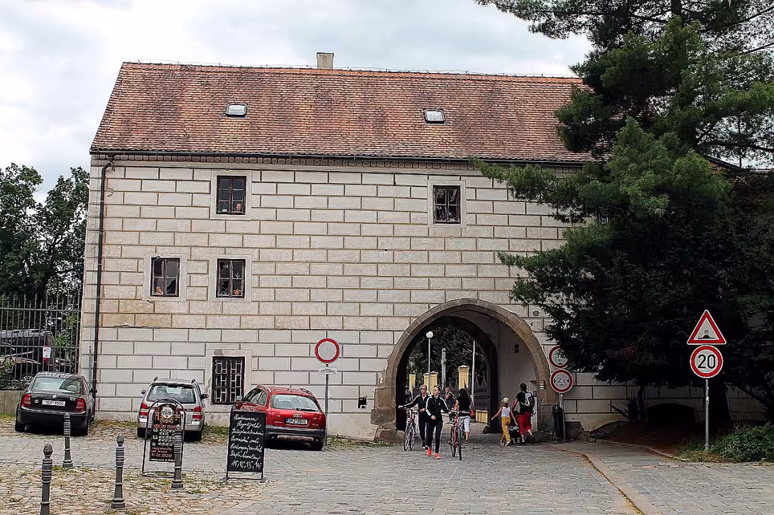 Novohradská brána