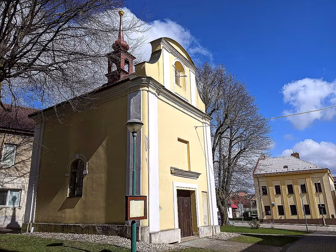 Hrobová kaple hrabat Pöttingu a Persingu