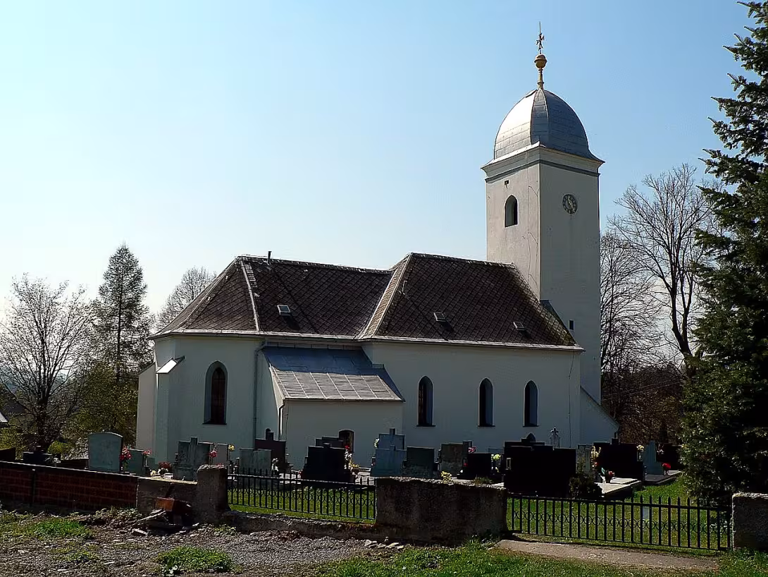 Kostel Nejsvětější Trojice (Velká Štáhle)