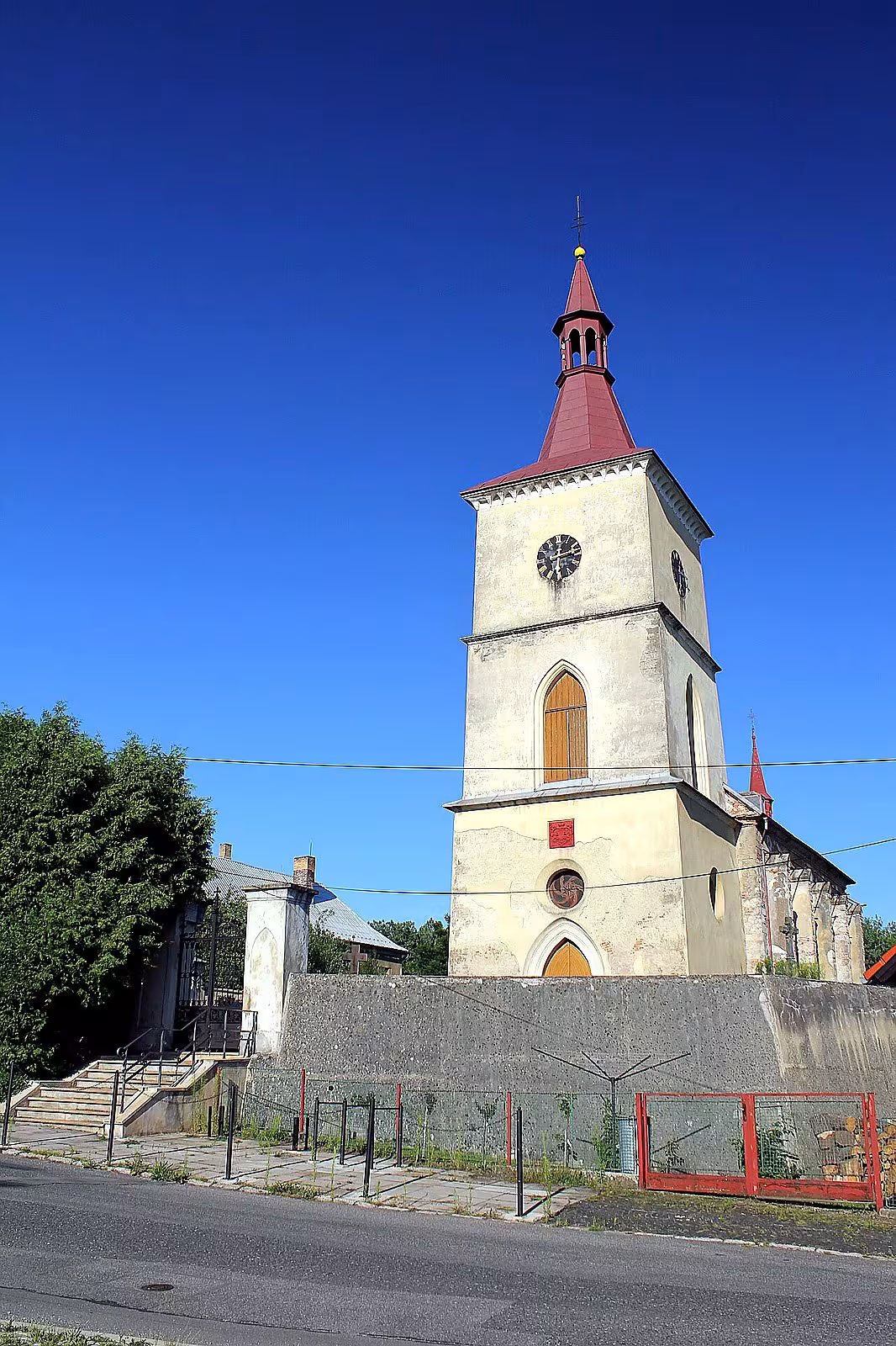 Kostel Nejsvětější Trojice (Loukov)