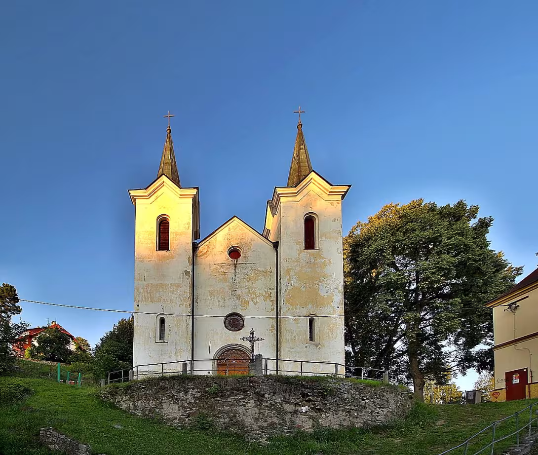 Kostel Panny Marie Sněžné (Kašperské Hory)