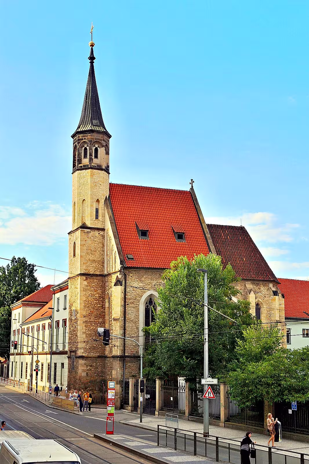Kostel Zvěstování Panny Marie Na trávníčku
