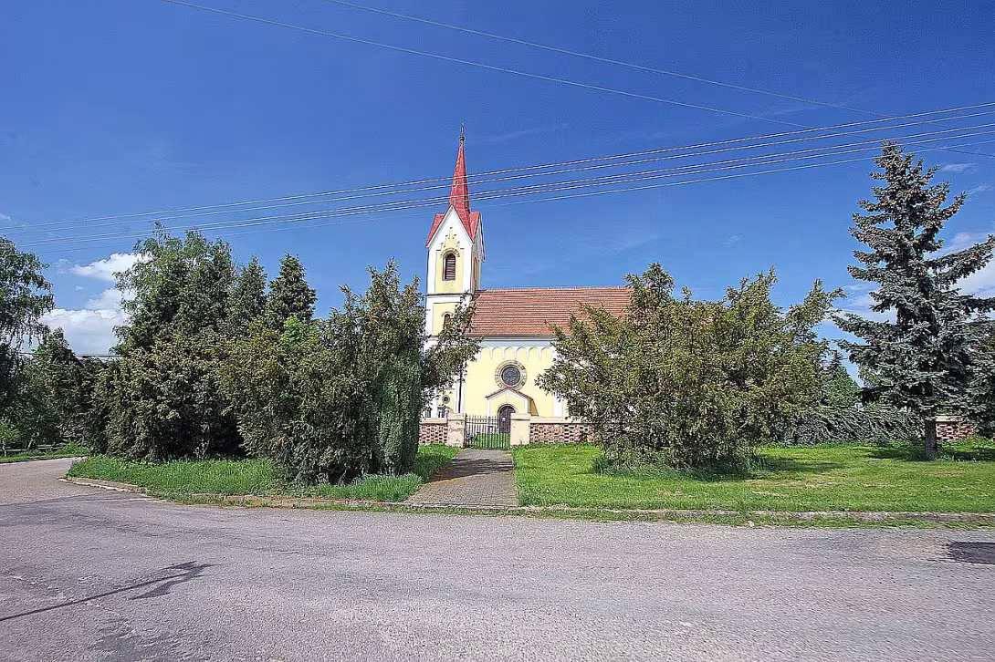 Kostel svatého Filipa a Jakuba (Mlékosrby)