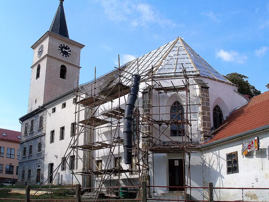 Kostel svatého Filipa a Jakuba (Velešín)