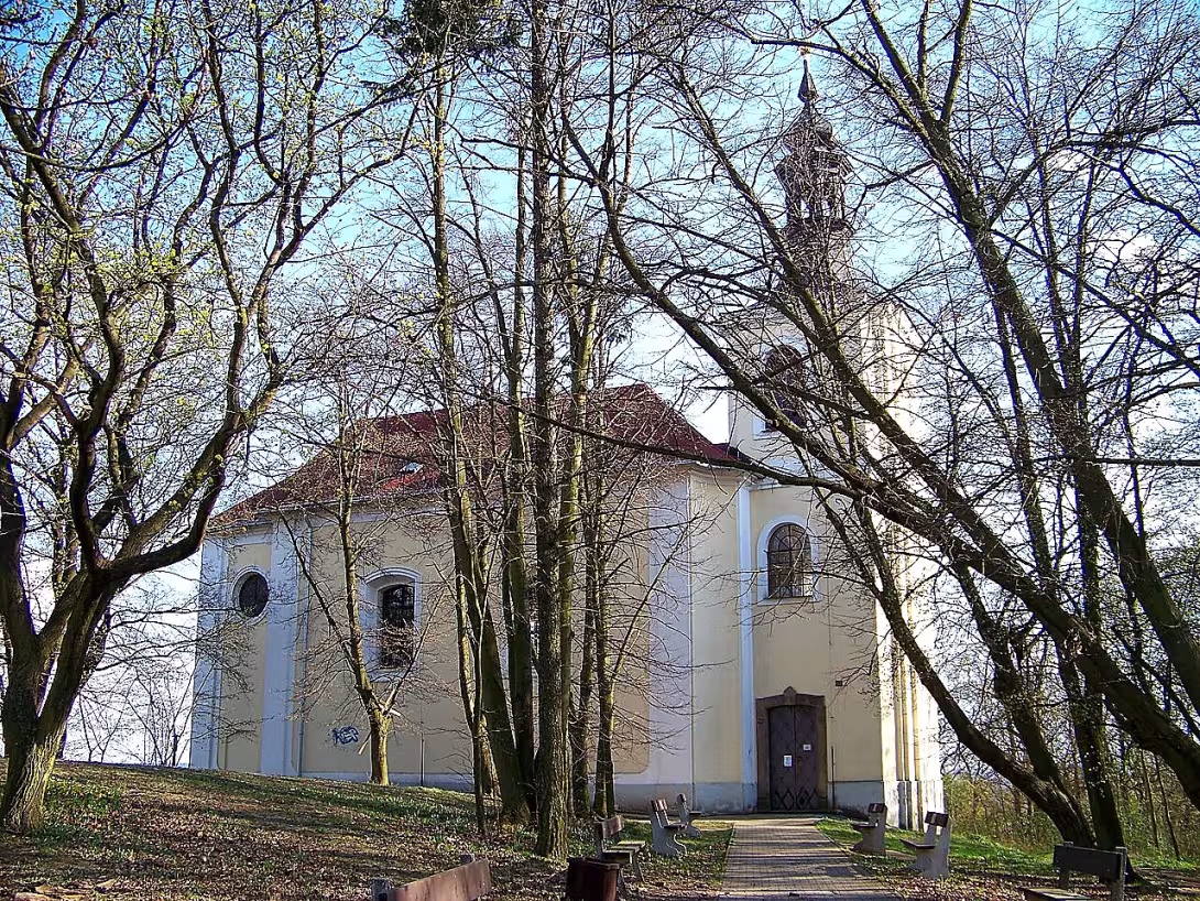 Kostel svatého Jana Nepomuckého (Velká Chuchle)