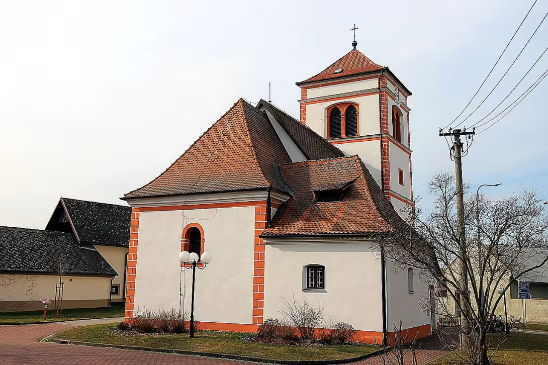 Kostel svatého Martina (Tlumačov)