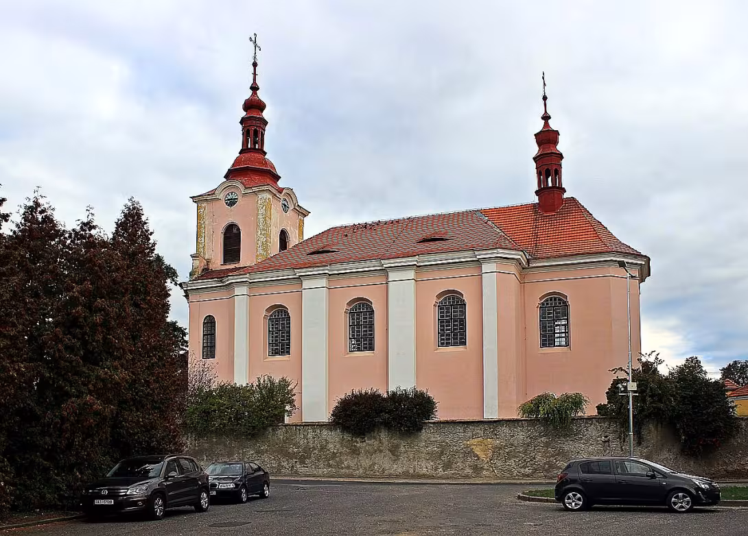 Kostel svatého Michaela archanděla (Mělnické Vtelno)