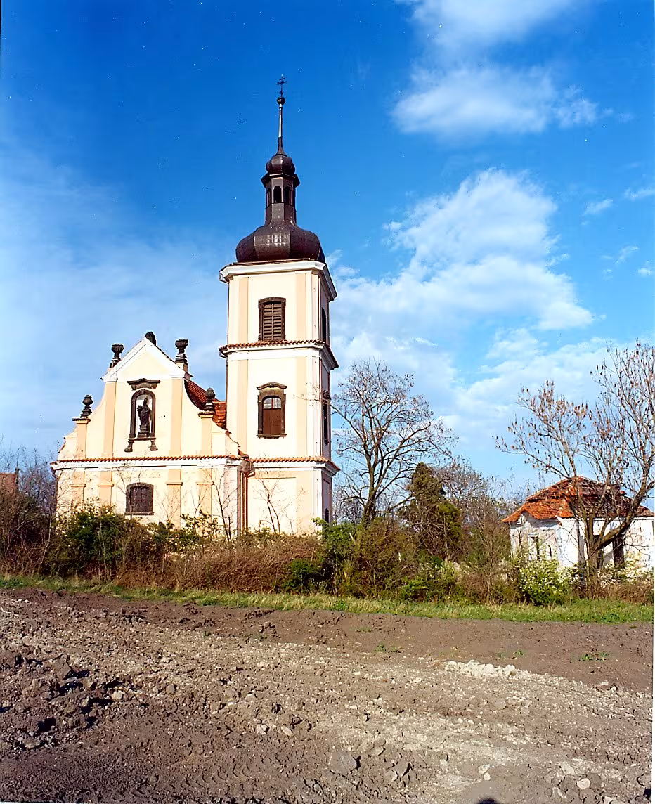 Kostel svatého Mikuláše (Orasice)