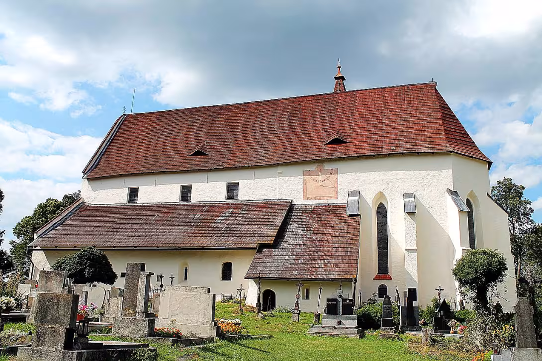 Kostel svatého Mikuláše (Kašperské Hory)