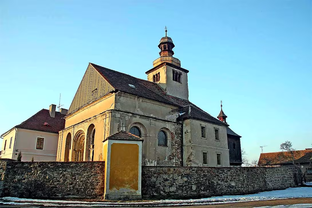 Kostel svatého Prokopa s farou