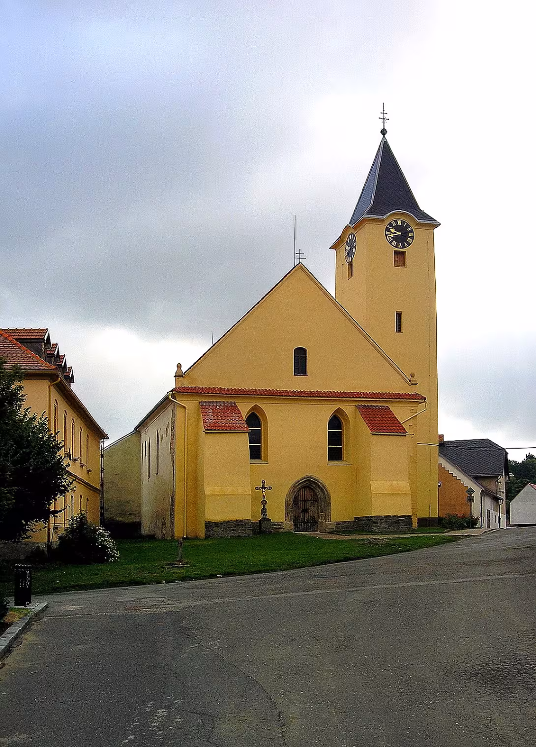 Kostel svatého Vavřince (Zbraslavice)