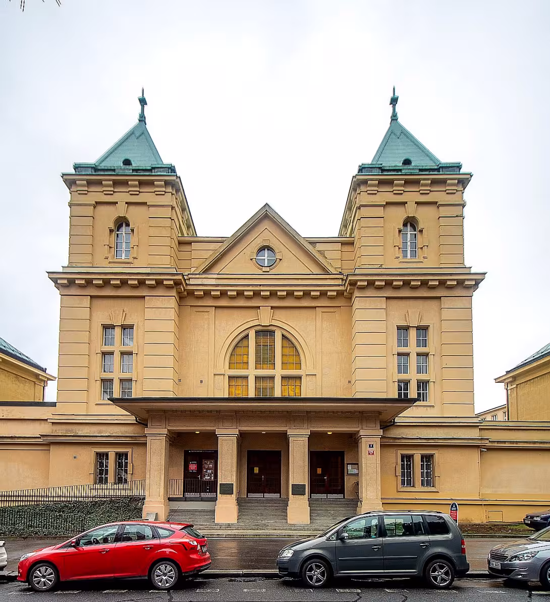 Kostel svatého Vojtěcha v Dejvicích