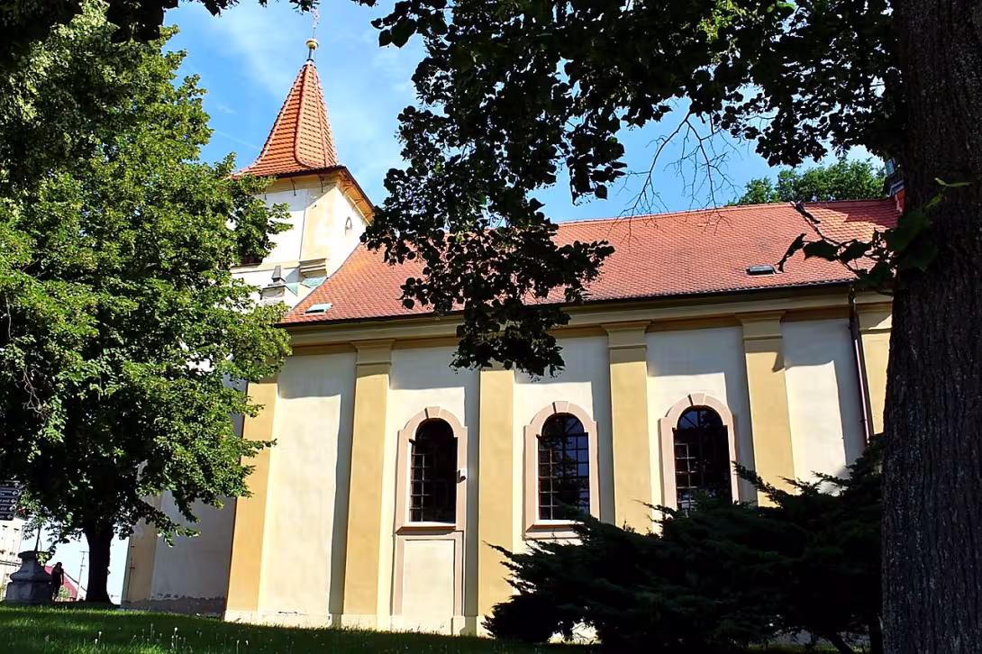 Kostel svatého Václava (Stochov)